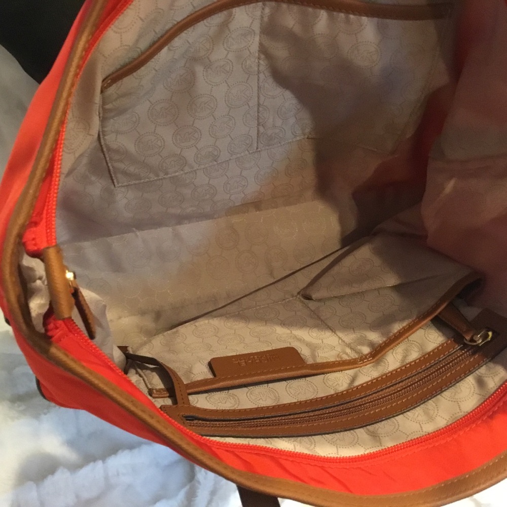 Michael Kors Kempton Red Nylon Brown Leather Shoulder Tote Bag Purse Like New - Picture 8 of 9
